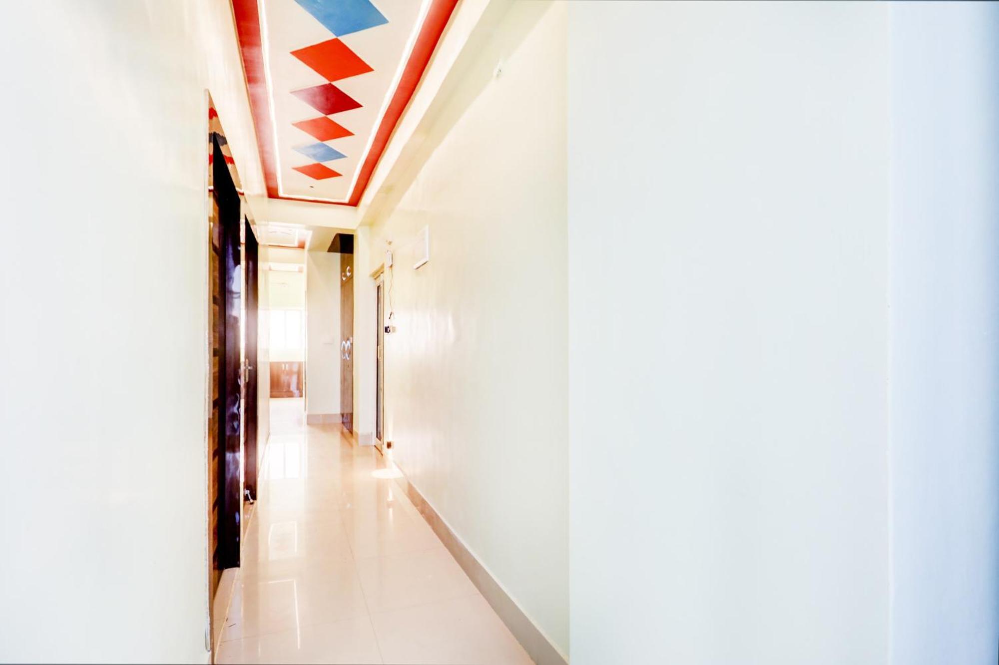 Hotel O Deejit Inn Danapur Exterior photo